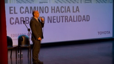 Toyota Argentina, Fundación YPF e YPF Luz realizan una jornada de capacitación sobre la Energía Argentina